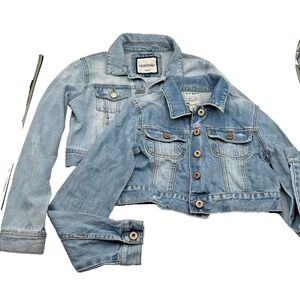 Reserve Fairfax & Old Navy Brand Ladies Small Jean Jackets Lot of 2